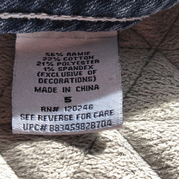 Wallflower Denim Jean Shorts - Picture 3 of 7